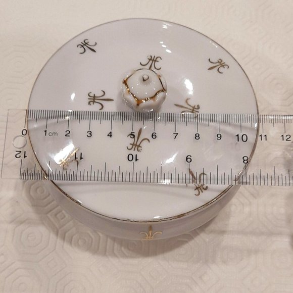Nasco Stoneware VTG White Trinket Dish Gold Gilt Fleur de Lis Japan - Picture 4 of 13